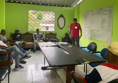 Impactos de la degradación de los bosques a poblaciones locales Lineamientos para la política pública para mitigar estos impactos. 